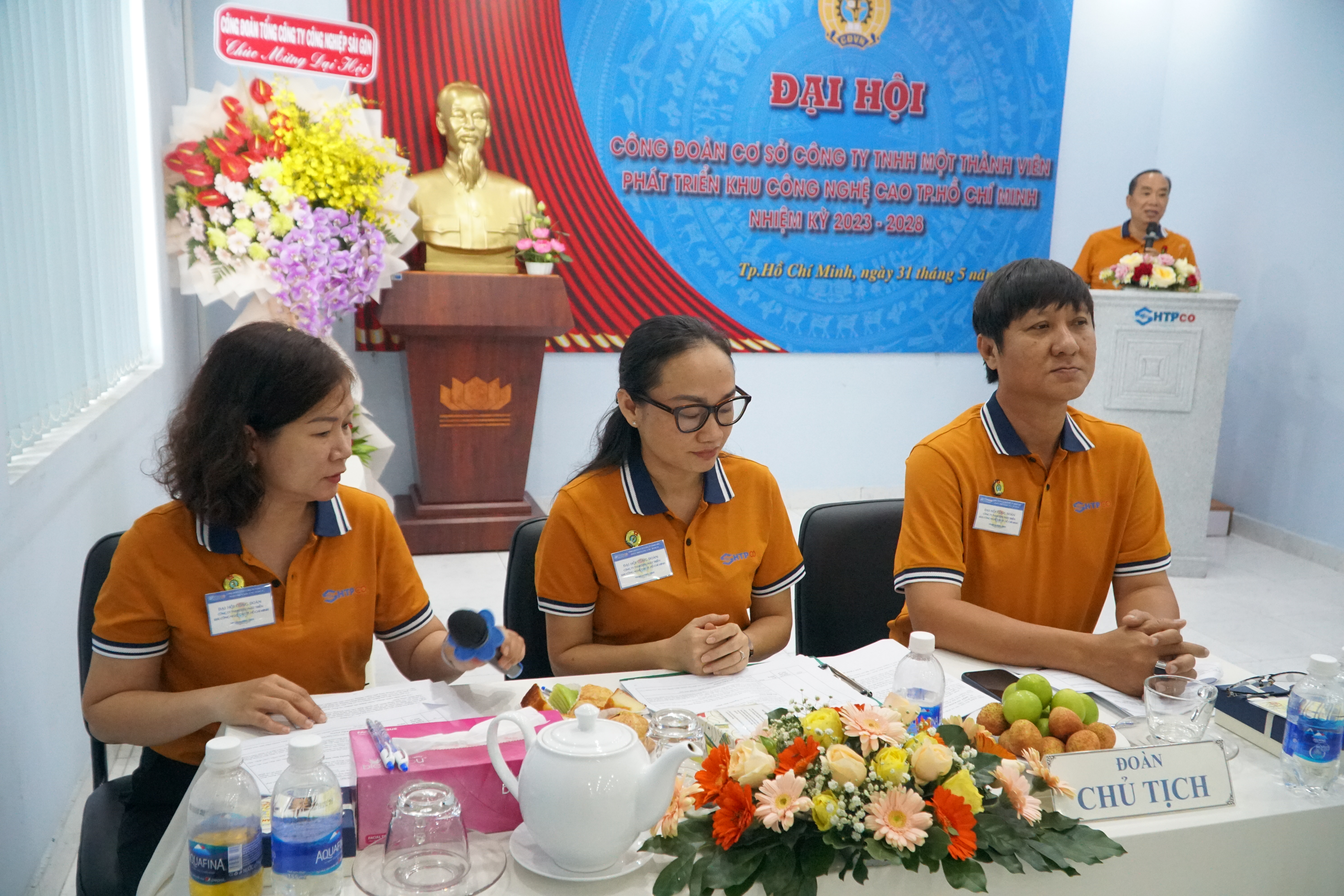 Đoàn Chủ tịch